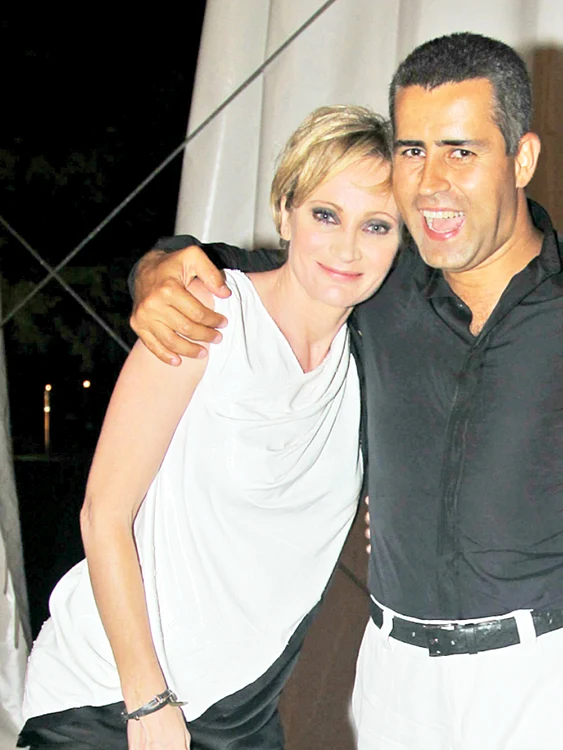 "Eram aproape îndrăgostită. Făcea dragos­te de minune. E un amant desăvârşit”, Patricia Kaas (48 de ani) despre Remus Truică