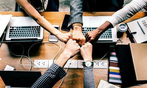 1 8 lucruri care ne invata sa nu simtim ca muncim jpg jpeg