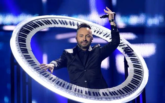 Cântăreţul şi compozitorul Ovidiu Cernăuţeanu a reprezentat, împreună cu Paula Seling, de două ori România în finala concursului internaţional Eurovision FOTO AP