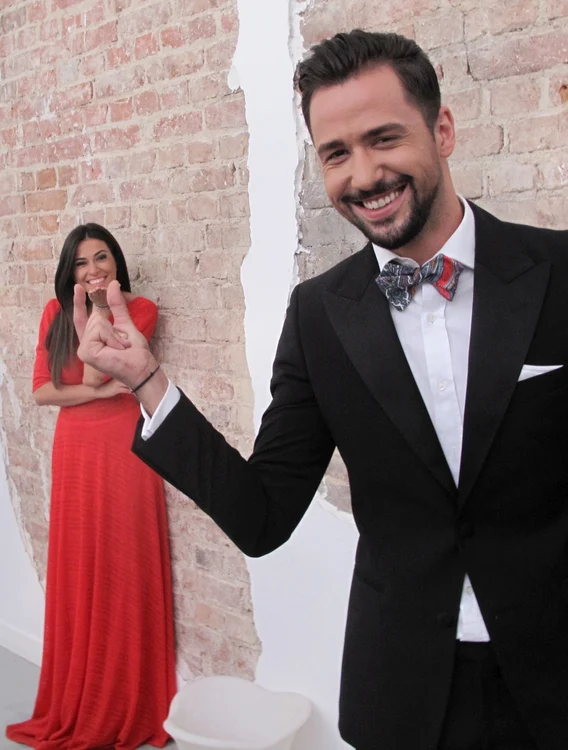 
    Diana Bart și Alexandru Constantin vă așteaptă cu surprize mari în noul sezon al emisiunii Click!, la Prima TVFoto: Prima TV  