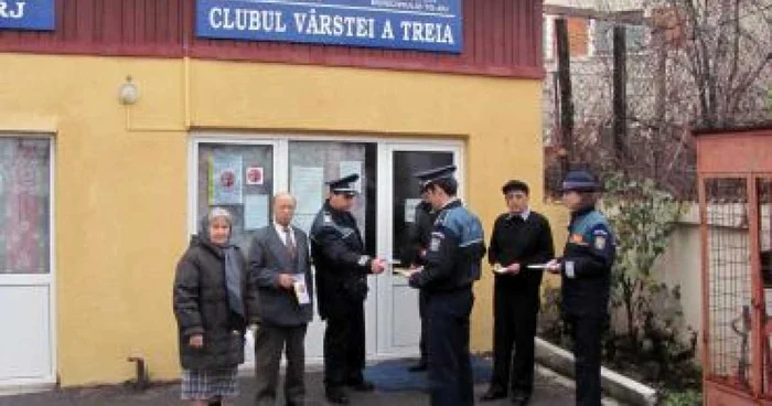 Târgu-Jiu: Acţiuni de acest gen vor avea loc în toate cluburile vârstei a treia