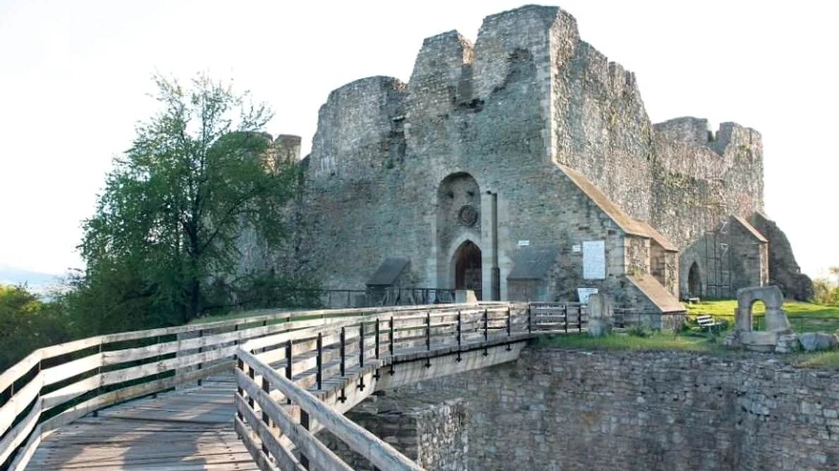 Cetatea Neamţului va găzdui primul festival de lăută din România jpeg