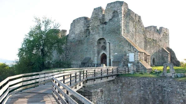 Cetatea Neamţului va găzdui primul festival de lăută din România jpeg