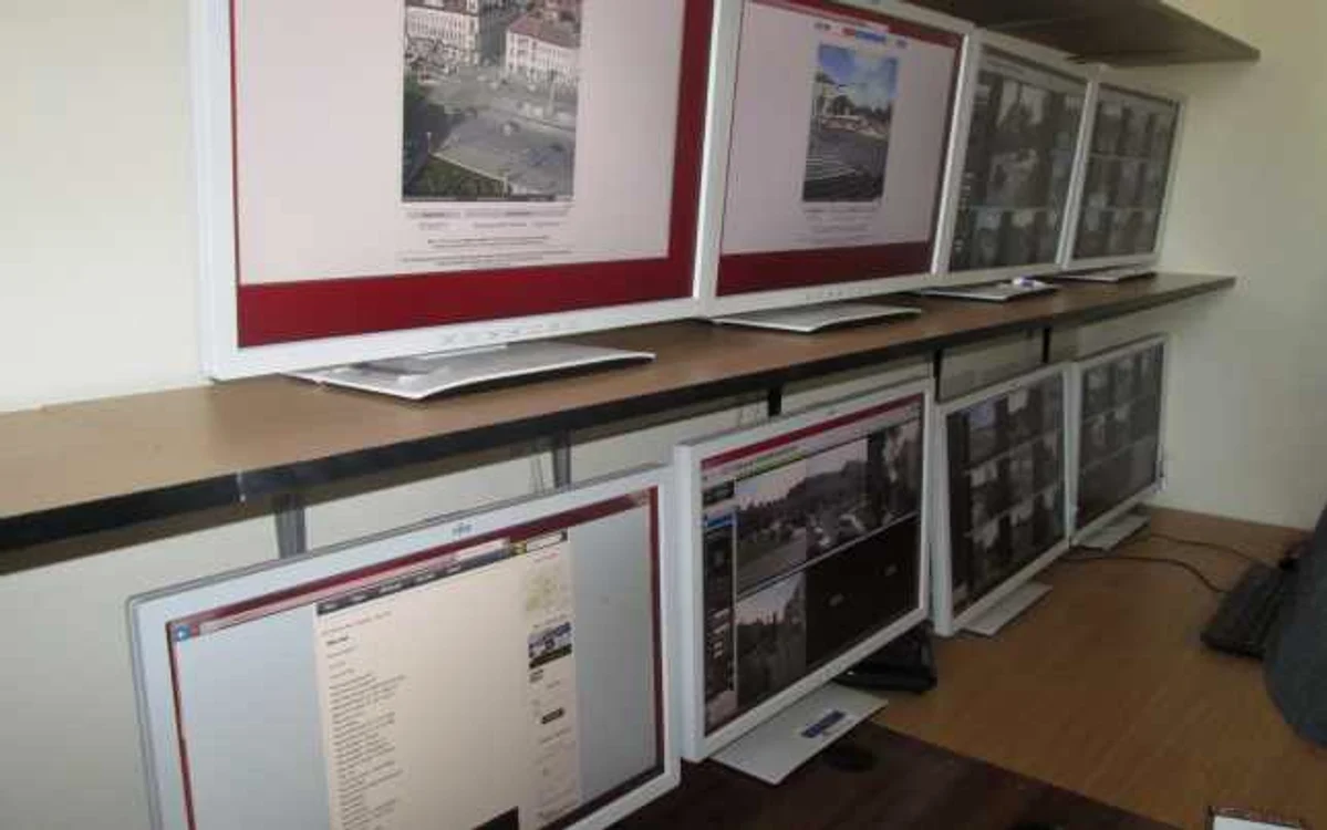 Grupul de parlamentari PDL vor camere de supraveghere la alegeri FOTO: arhivă
