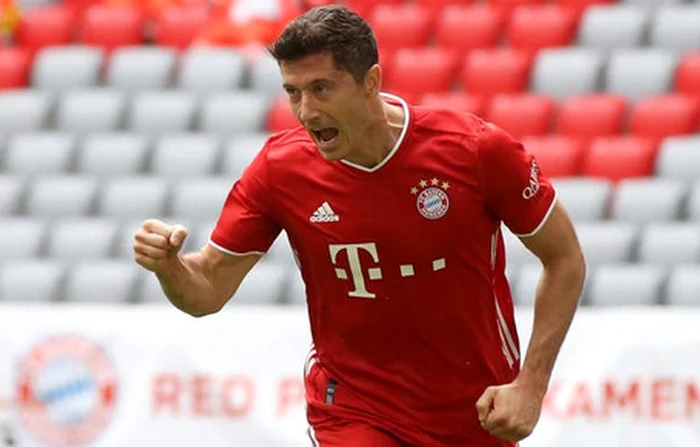 Robert Lewandowski a intrat definitiv în istoria BundesligiiFOTO: Sportpictures.eu