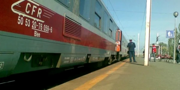 Călătorii sunt rugaţi să se intereseze din timp cu privire la circulaţia trenurilor