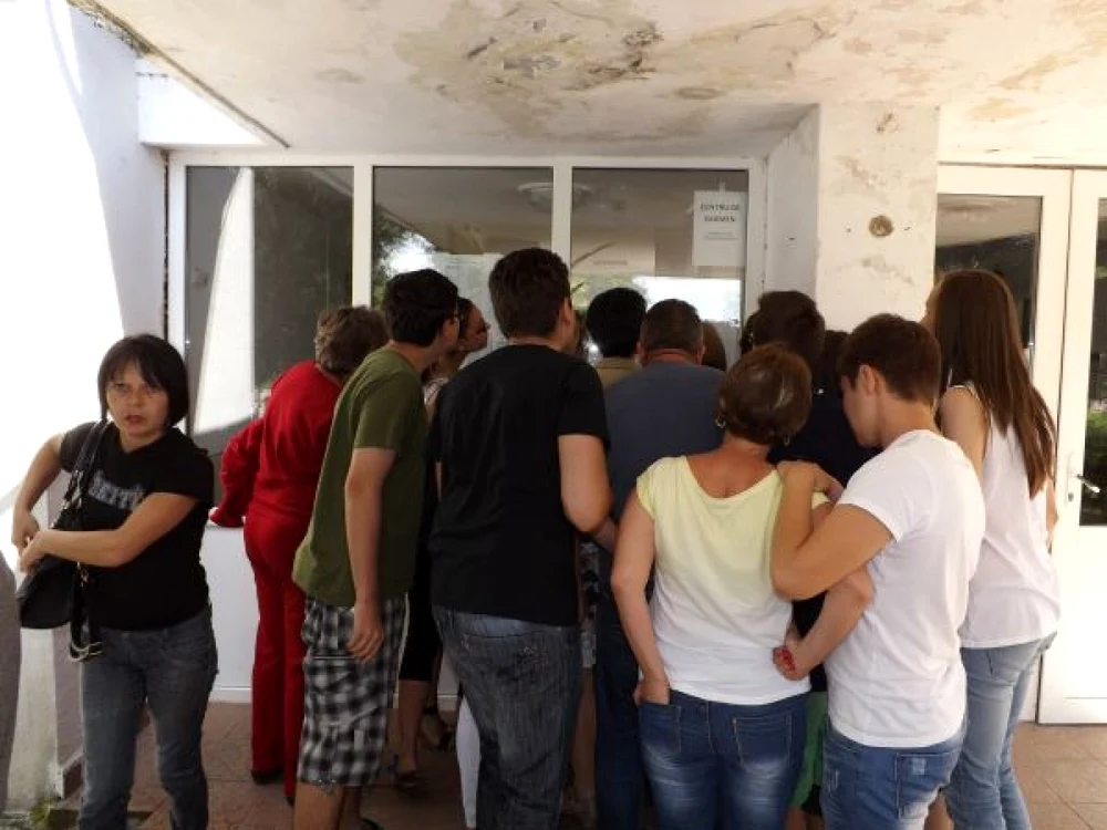 Absolven'ii de gimnaziu vor afla săptămâna viitoare la ce liceu vor fi repartizaţi FOTO Adevăul
