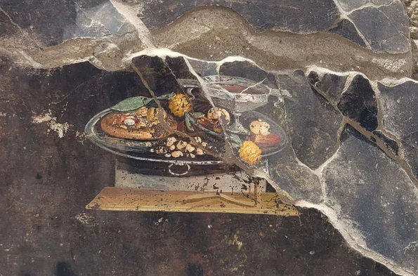 O frescă reprezentând o „pizza”, descoperită la Pompeii (foto: Facebook / Pompeii - Parco Archeologico)