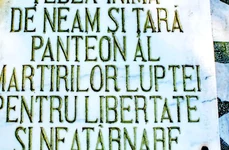 Mormântul lui Avram Iancu jpeg