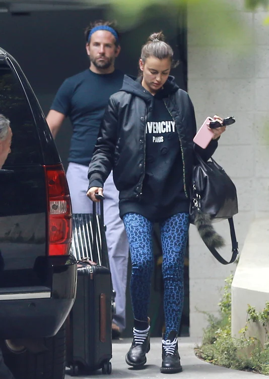 Exclusive    Bradley Cooper & Irina Shayk Leave Bradley's House In LA jpeg