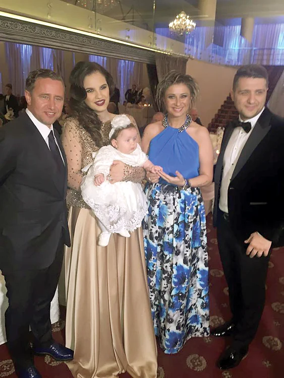 Laurenţiu şi  Anamaria au  petrecut la botezul  nepoatei lui  Teia Sponte