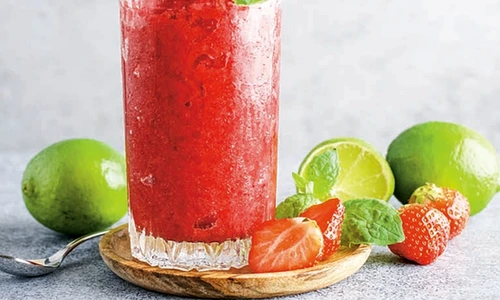 granita de capsuni jpg