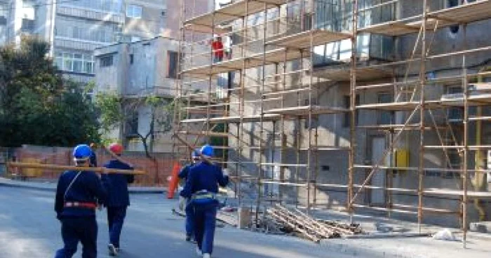 Slatina: A început reabilitarea termică