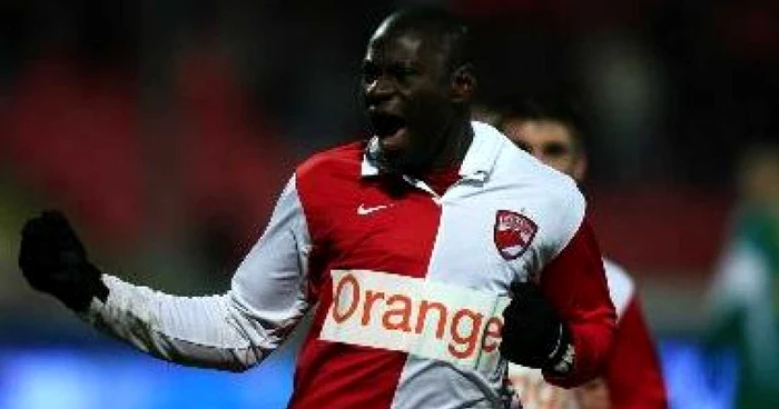 N'Doye i-a speriat pe dinamivişti