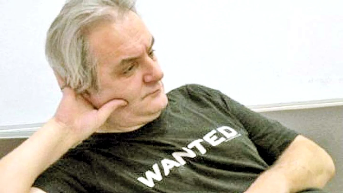 
    Mihnea Columbeanu  