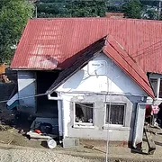 Gânj a mers înarmat cu un topor la locuința fostei partenere. FOTO: captură video YouTube/Recorder