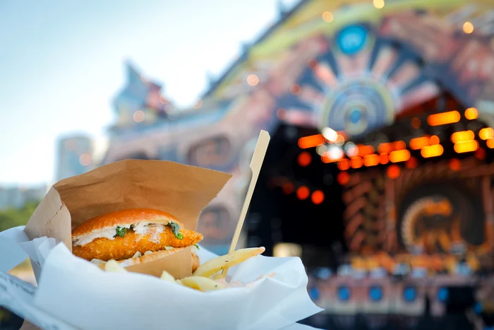 Festin culinar la Neversea, de la burgeri cu «de toate» la preparate vegane