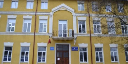 Colegiul Internaţional de Administrare şi Business ciab.md