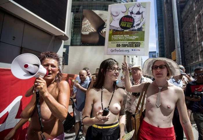Ziua Topless (Foto: Reuters)