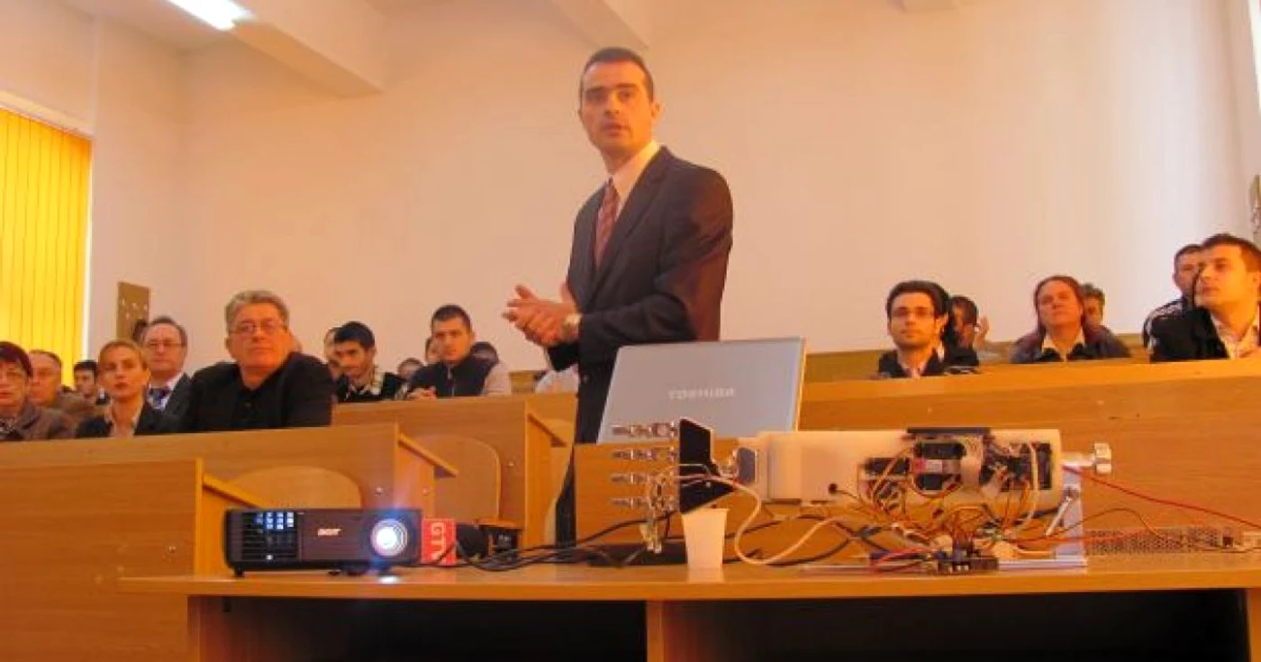 Cosmin Răzvan Berceanu este inventatorul mâinii artificiale