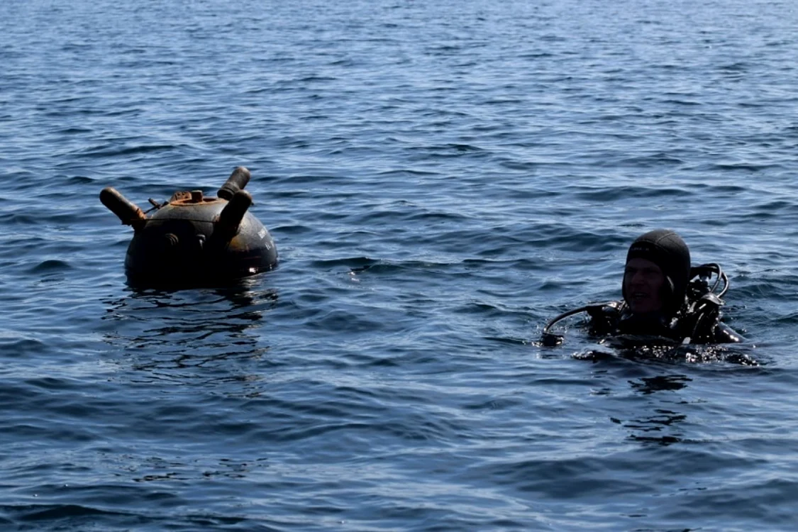 Minele marine dau bătăi de cap pescarilor