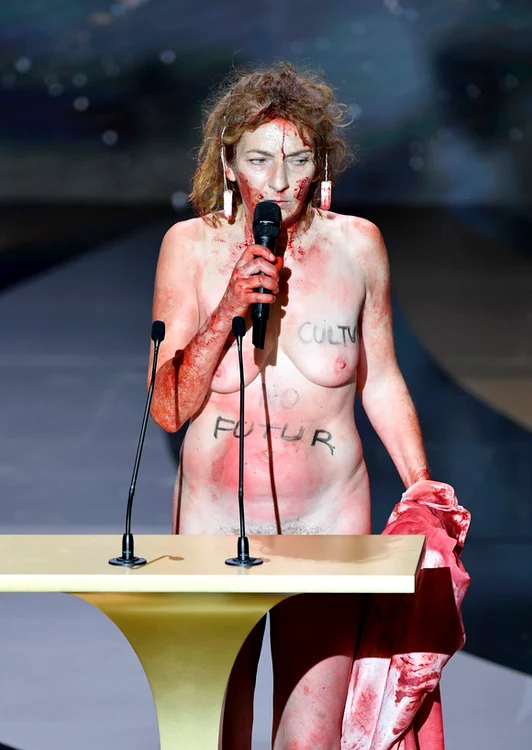 Actrița Corinne Masiero și-a exprimat nemulțumirea față de închiderea teatrelor și cinematografelor din Franțafoto: Getty Images