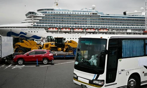Nava de croazieră Diamond Princess are aproximativ 3 600 de persoane în carantină  jpeg