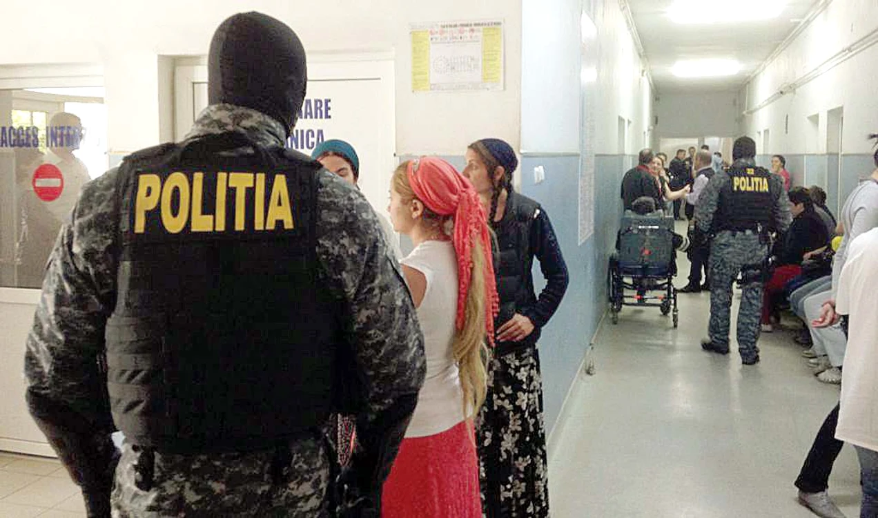 Mascaţii au făcut ordine în incinta Spitalului Judeţean Bârlad