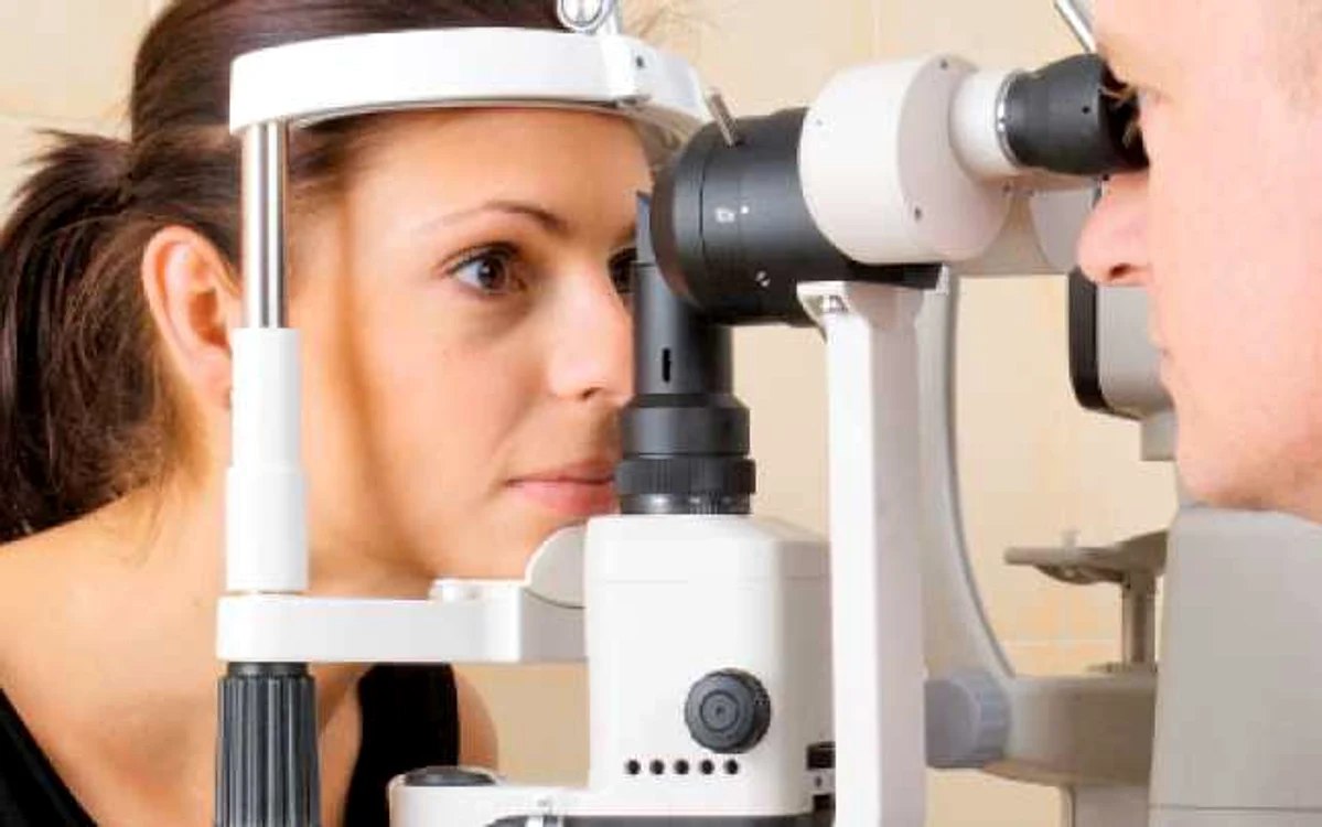 Tomografia retiniană permite vizualizarea în detaliu a retinei, corneei şi a nervului optic