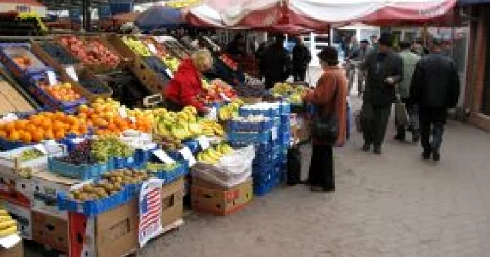 Buzău: Fructele şi legumele din import dăunează buzunarelor