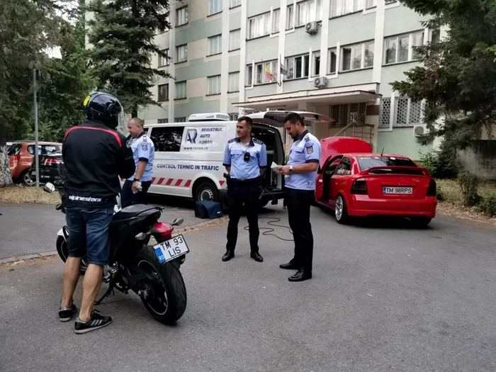 Poliţia a pus ochii pe motociclişti