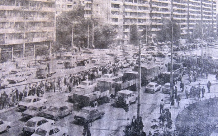 
    În 30 și 31 mai 1990, s-au produs două cutremure de 6,9 și 6,4 pe scara Richter. Au fost ultimele seisme în care au murit oameniFOTO: historia.ro  