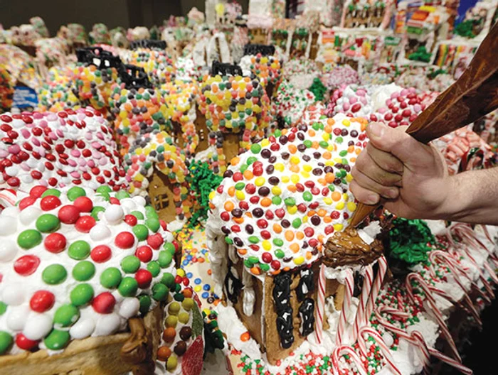 Vizitatorii pot lua  tot ce doresc, după regula  „primului venit, primul servit”