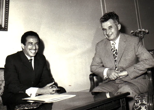 Ministrul de interne al Republicii Democratice Populare Yemen, Mohamed Salaeh Mutee’a, primit de Nicolae Ceaușescu, la 31 mai 1972 (© „Fototeca online a comunismului românesc”, cota: 55/1972)