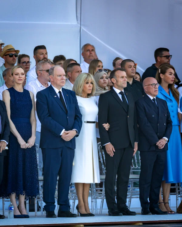 Emmanuel și Brigitte Macron Albert și Charlene foto Facebook png