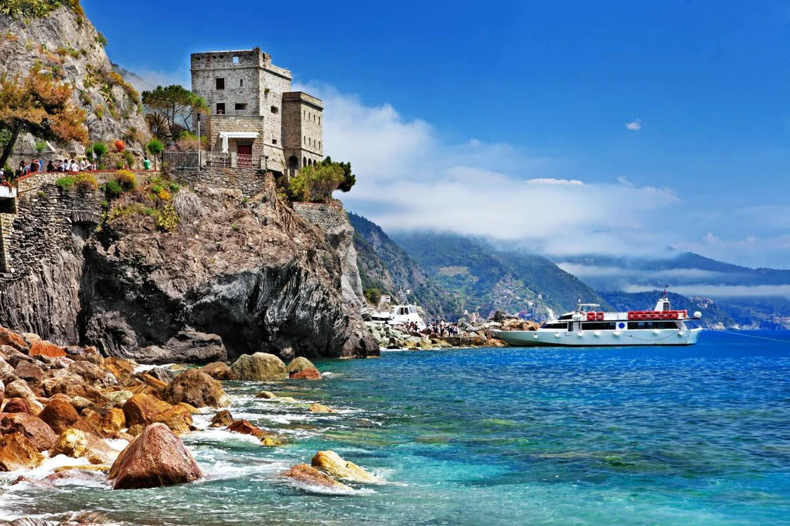 537031 cinque terre monterosso italy 5616x3744 www GdeFon ru jpg jpeg