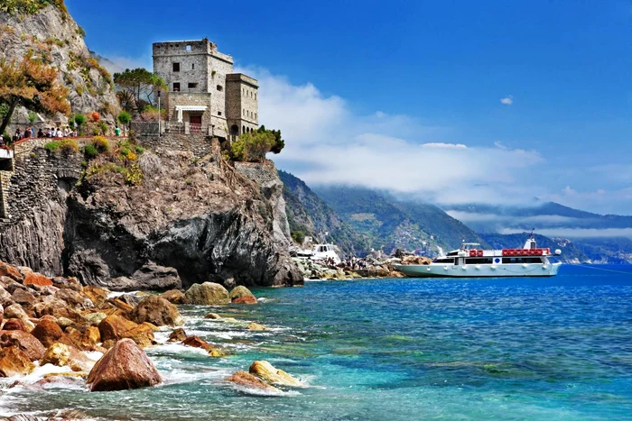 537031 cinque terre monterosso italy 5616x3744 www GdeFon ru  jpg jpeg