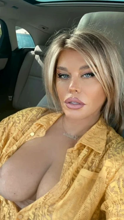 
    Loredana Grozafoto: Instagram.com  