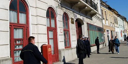 Procurorii Parchetului de pe lângă Tribunalul Bistrița-Năsăud au început urmărirea penală