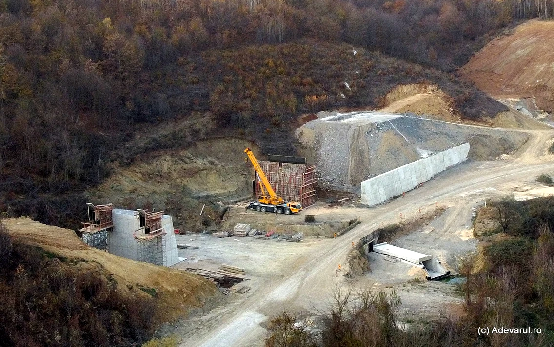 Zona tunelurilor feroviare de valea Mureșului  Foto Daniel Guță (9) JPG