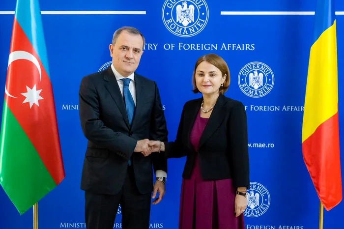 Luminița Odobescu și Jeyhun Bayramov. Foto Facebook Ministerul Afacerilor Externe 
