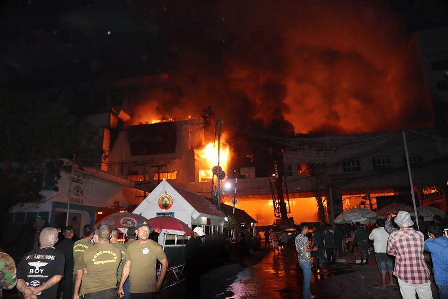 Incendiul la hotelul din Cambodgia s-a soldat cu 27 de morţi şi peste 100 de răniţi