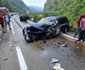 Accident rutier pe Valea Oltului DN7 - E81 în apropiere de Brezoi - Vâlcea - coliziune între un TIR şi un autoturism Foto Adevărul