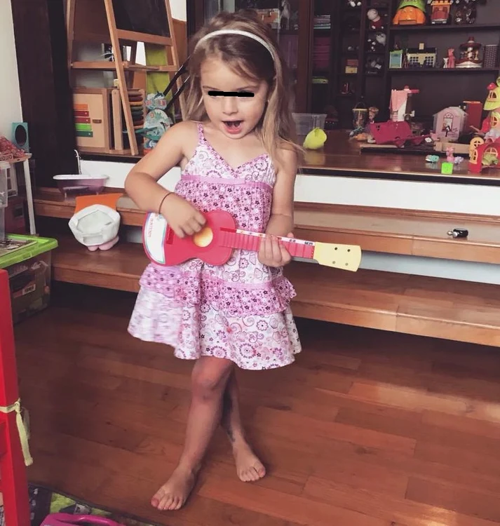Zara, fiica lui Cornel Ilie, este o frumusețe de fetiță