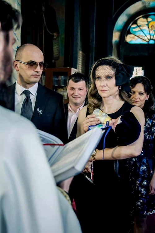 Romanița și logodnicul ei, avocatul Iulian Gogan, au botezat în weekend un băiețel