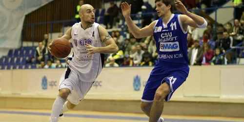 Arvydas Cepulis, dreapta. Foto Adevărul