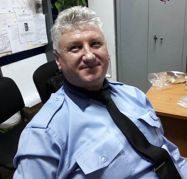 Polițist din Pitești mort după ce a fost lovit de un tânăr în centrul orașului. A stat două săptămâni în comă