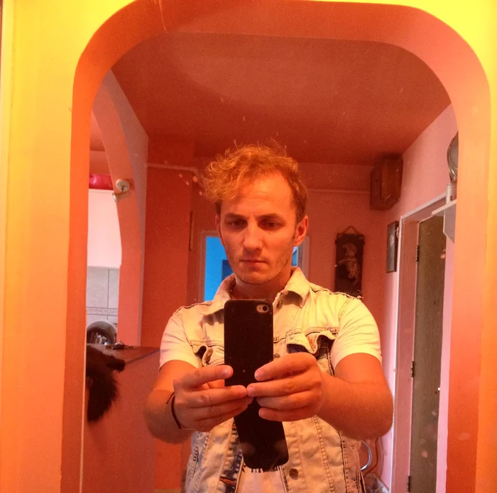 Mihai Trăistariu, la salonFoto Facebook