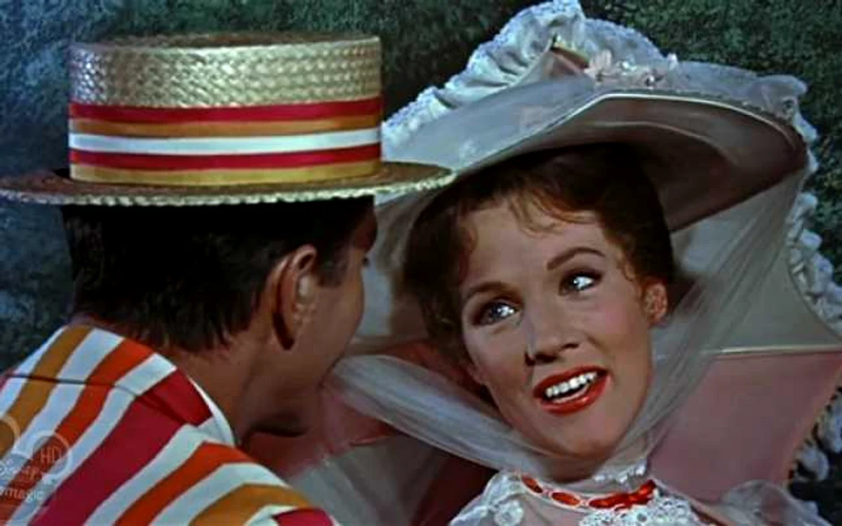 Actriţa Julie Andrews a interpretat personajul Mary Poppins în filmul realizat de Walt Disney în 1964 FOTO cinemagia.ro