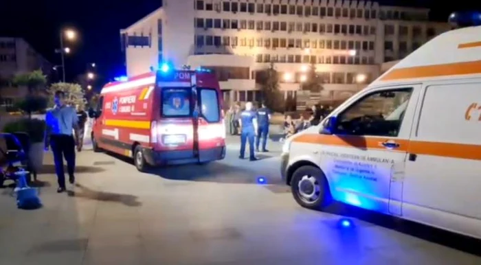 Tragedie în Vaslui: Un copil de 1 an și jumătate a murit după ce a atins un spot luminos de pe spaţiul verde din oraș